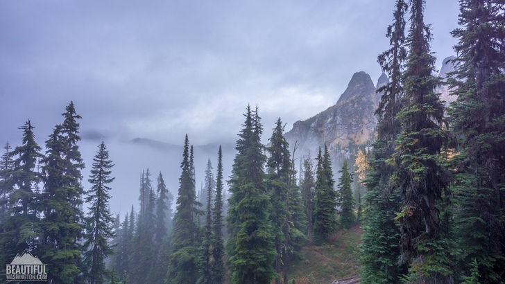 Photo from the Blue Lake Trail, taken in autumn; Diablo Lake Area, North Cascades Region