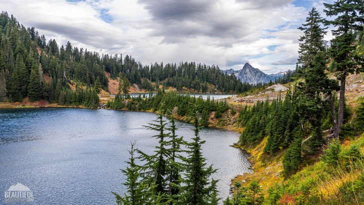 Photo from Twin Lakes Road / Campground, taken in autumn, North Cascades Region, Mt. Baker Area