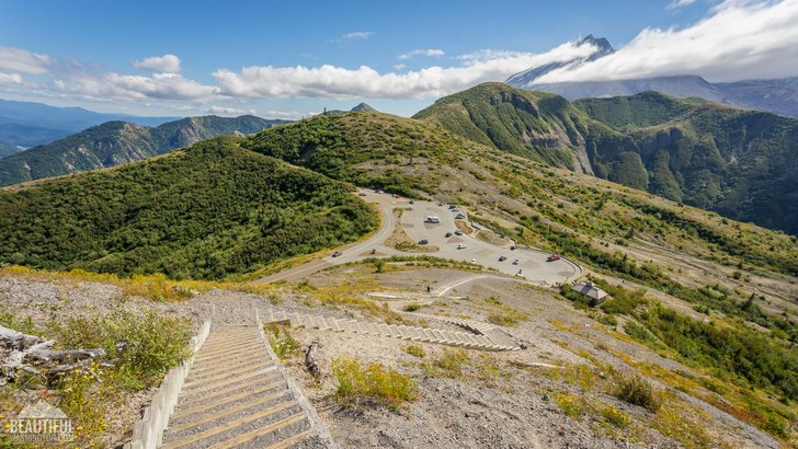 Photo made from Windy Ridge Trail, South Cascades Region, Mount St. Helens Area