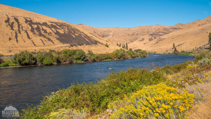 Photo taken from Yakima River Canyon Scenic Roads, Washington State